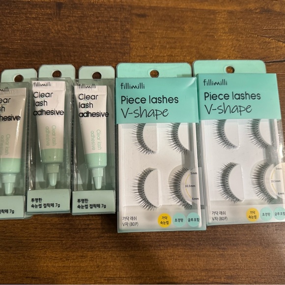 V-Shape Piece Lashes with Clear Lash Adhesive Set - Mint - Picture 1 of 3
